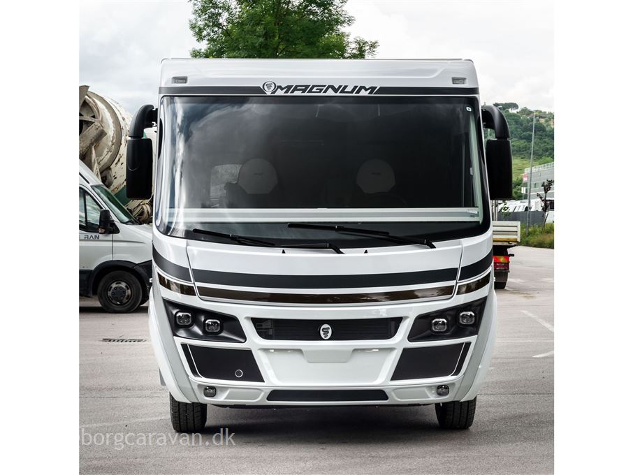 Elnagh Magnum 530